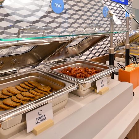 Holiday Inn Express & Suites - Florence - Cincinnati Airport By Ihg Extérieur photo
